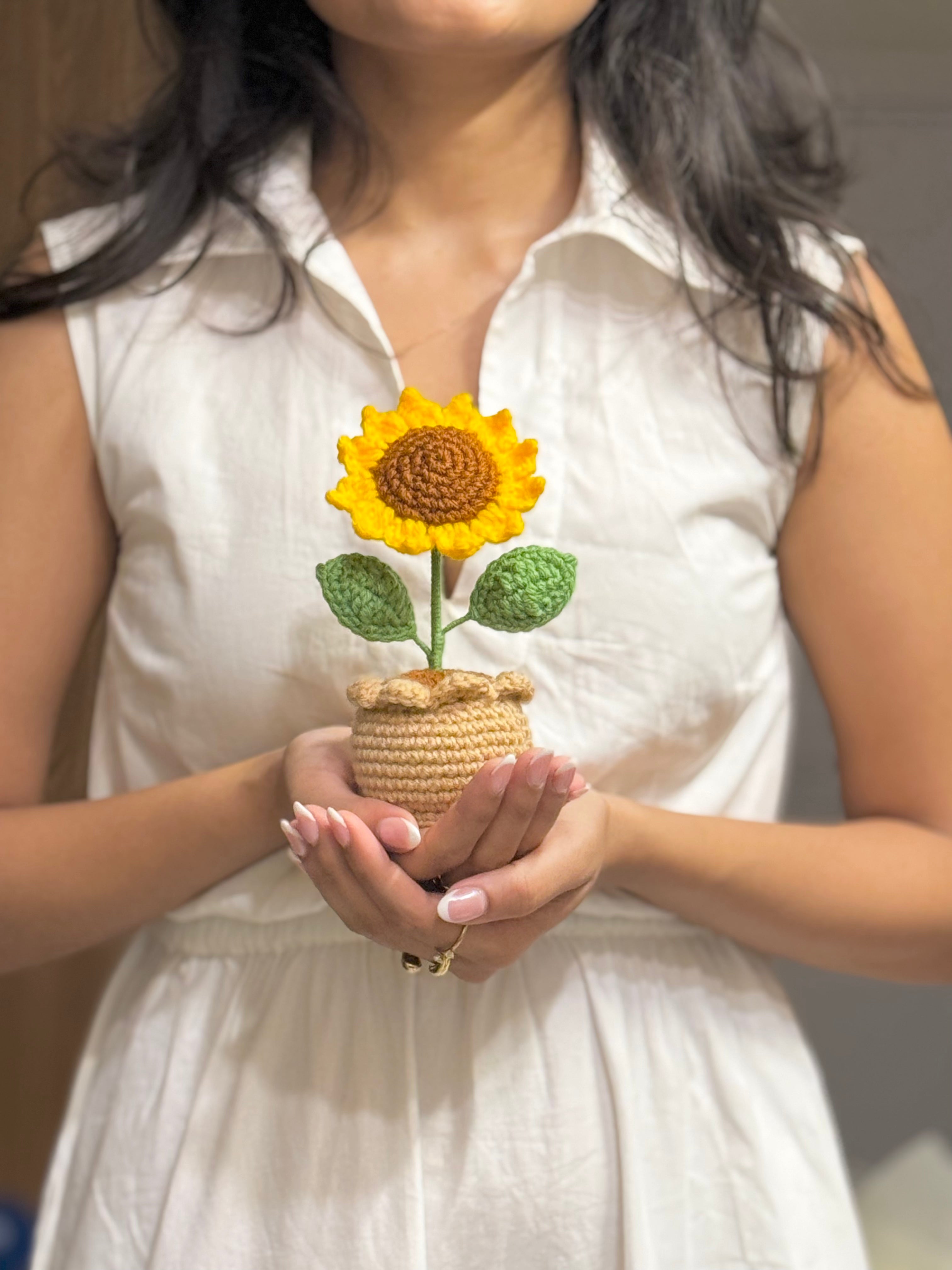 Sunflower Pot