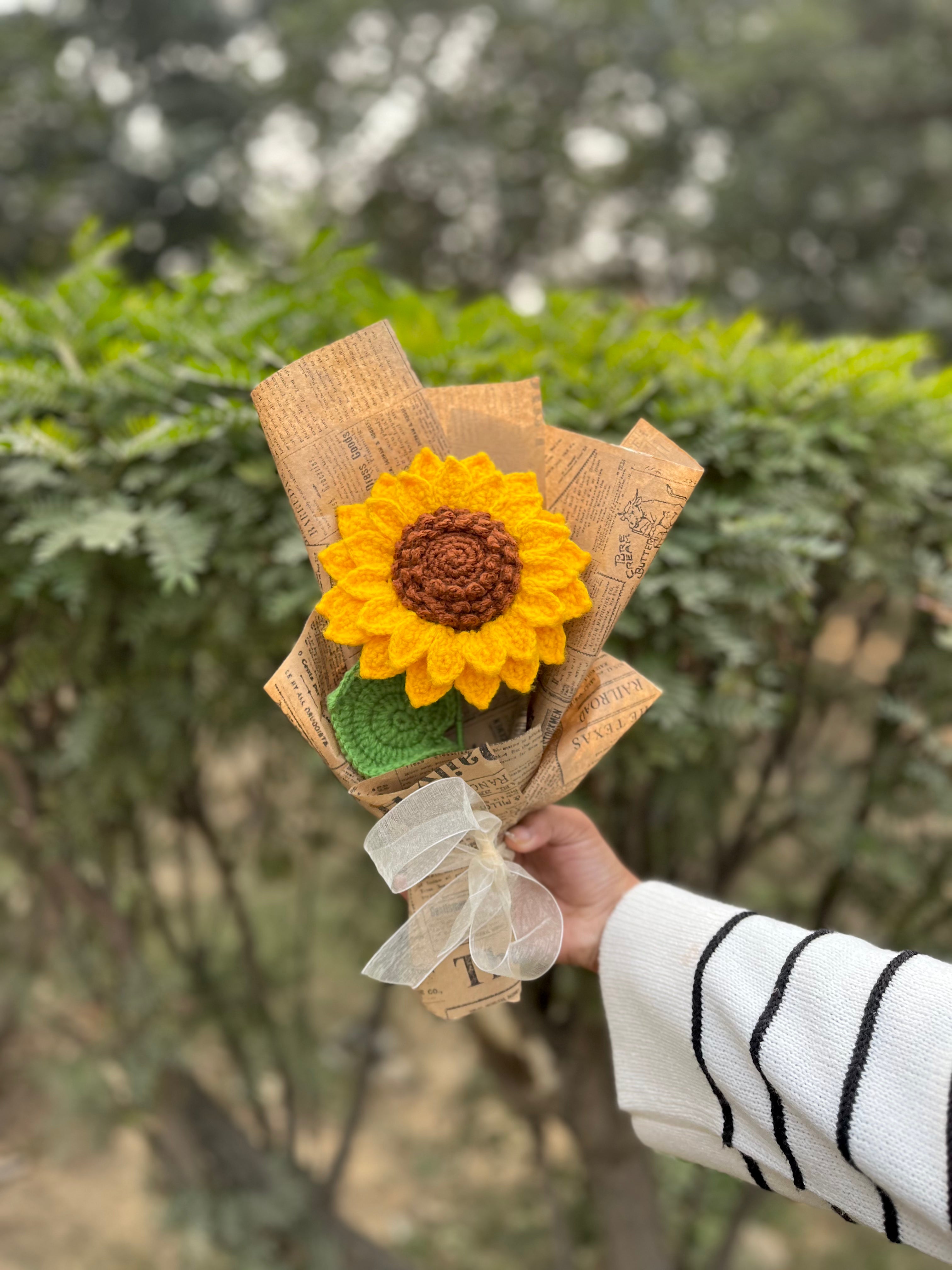 Med Detailed Sunflower